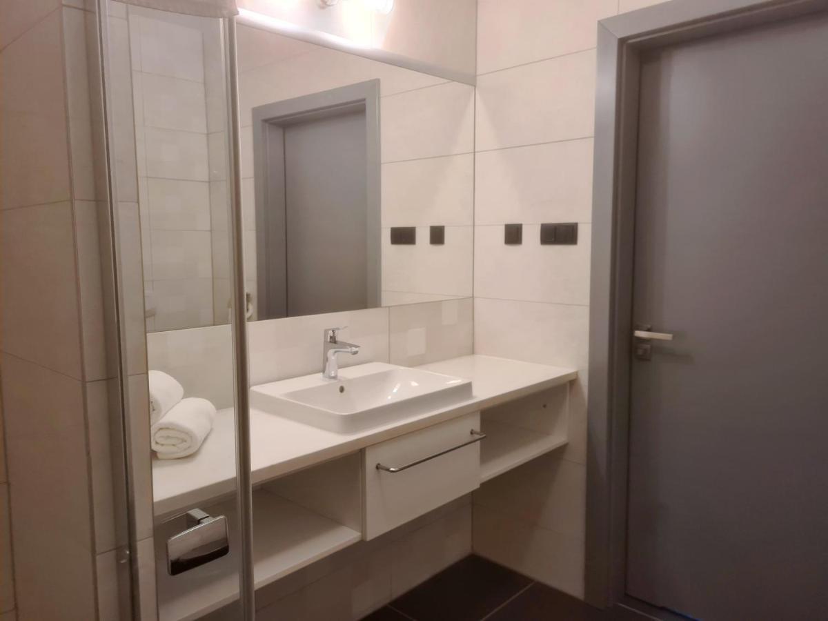 Hotel Port 2000 Torzym Dış mekan fotoğraf