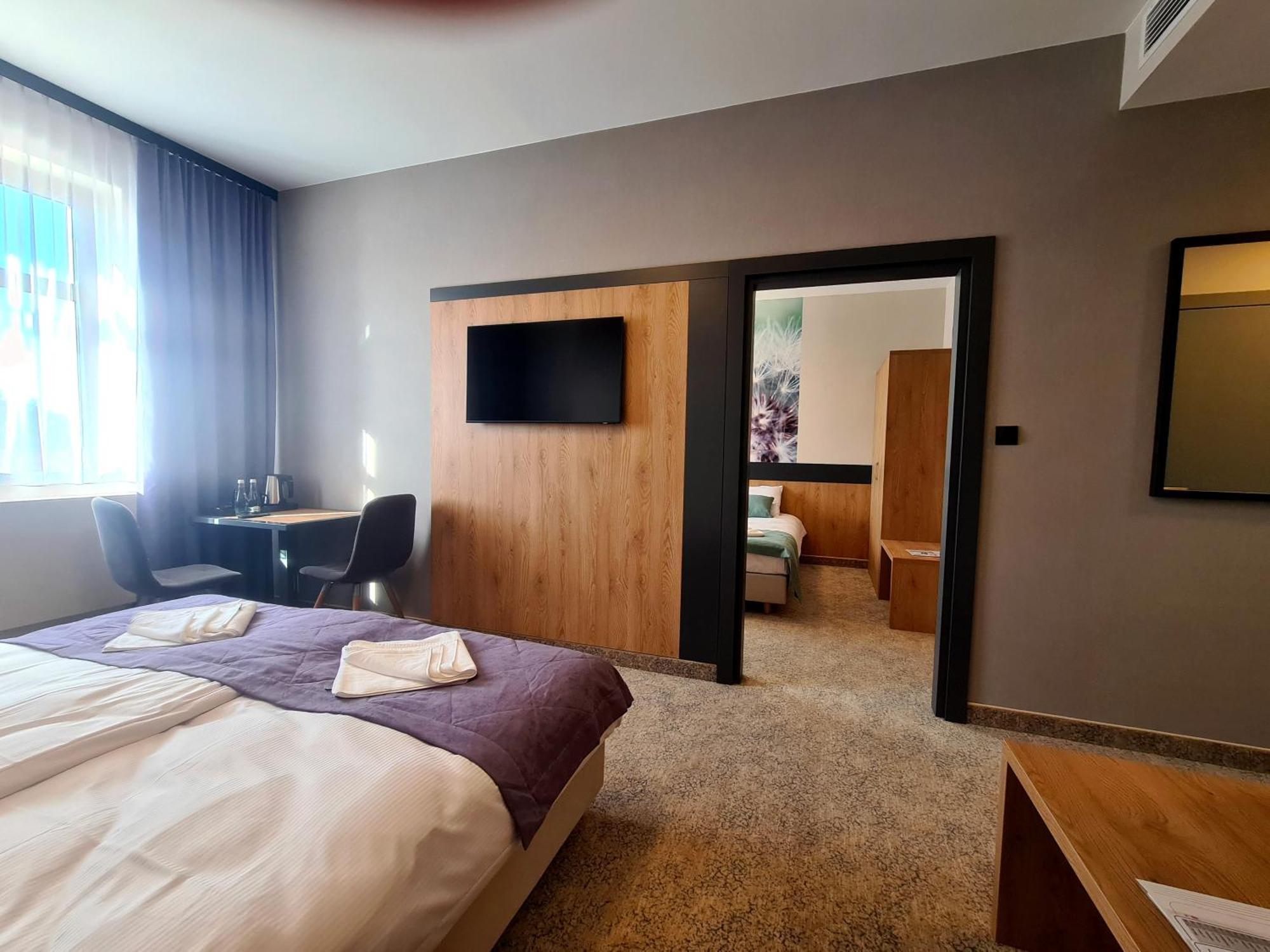 Hotel Port 2000 Torzym Dış mekan fotoğraf